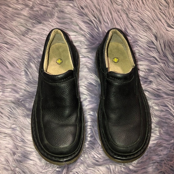 dr martens 11198